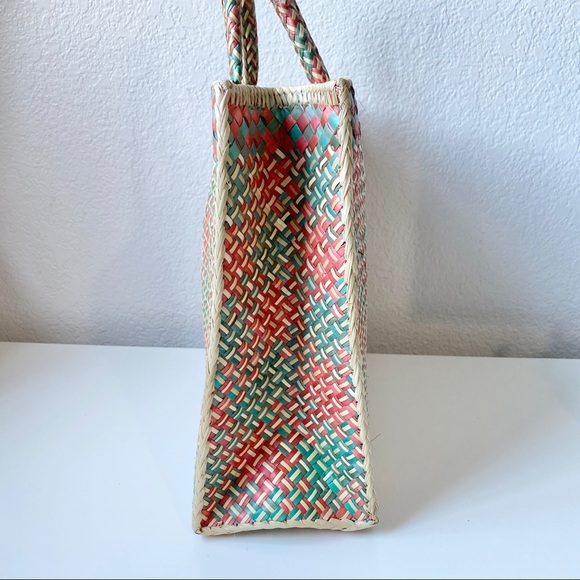 Vintage Woven Straw Tote Market Bag - Picture 4 of 11